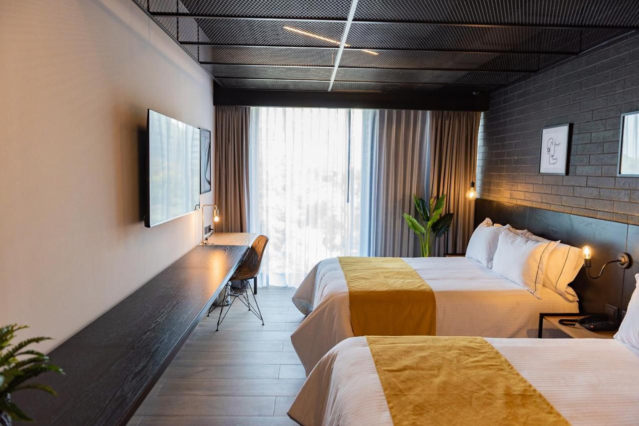 Fulton Business Luxury Hotel Guadalajara Exterior photo