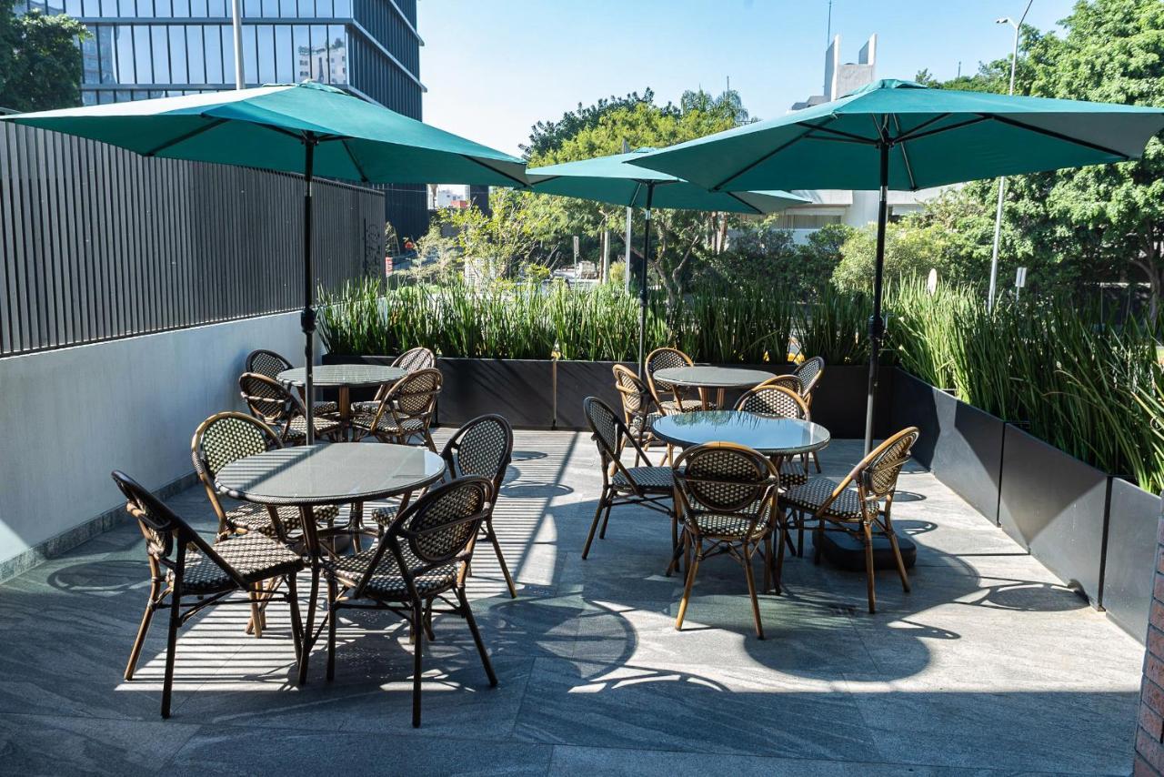 Fulton Business Luxury Hotel Guadalajara Exterior photo